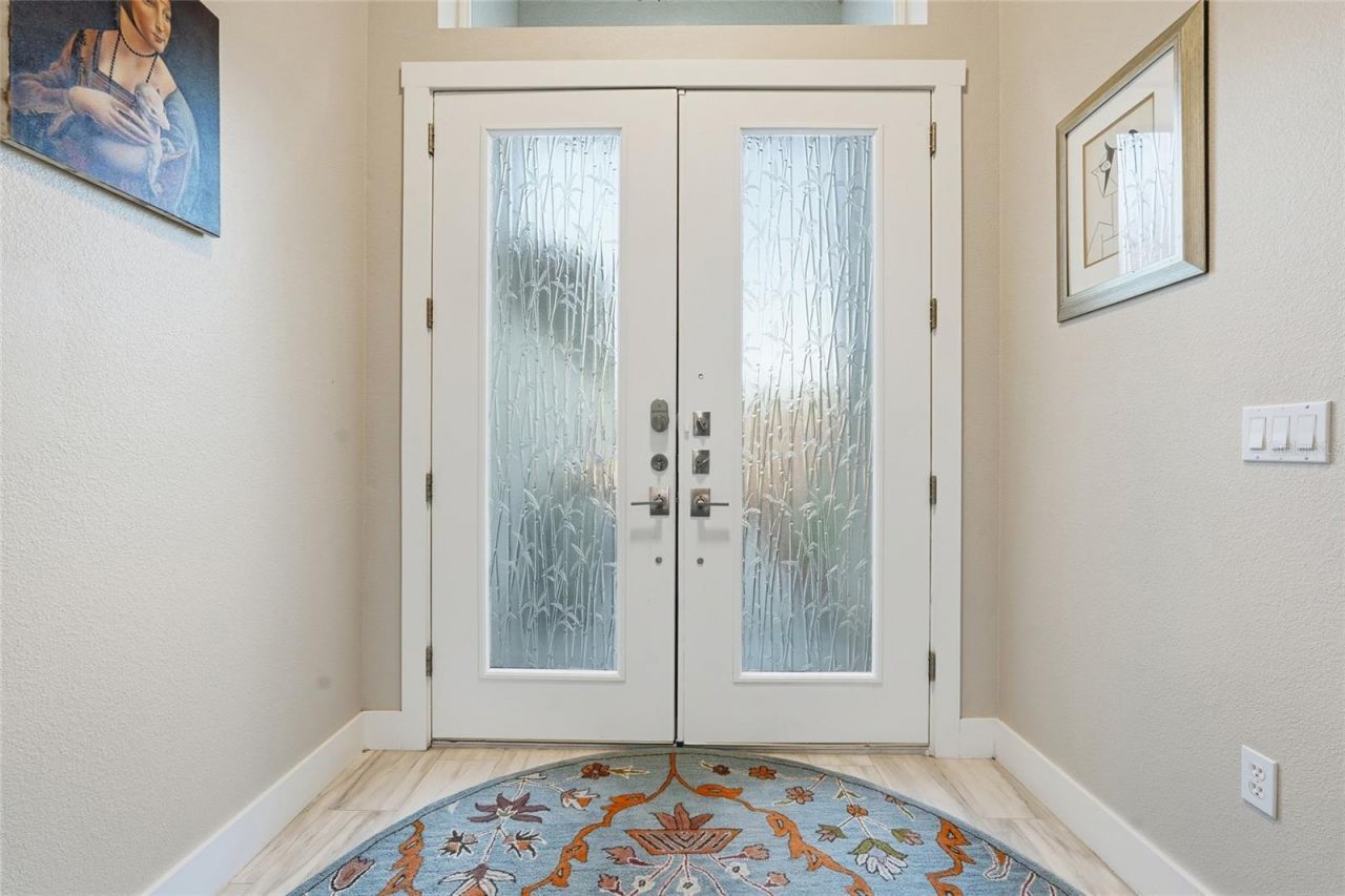 7212 Spur Court, Sarasota, FL 34243 Photo