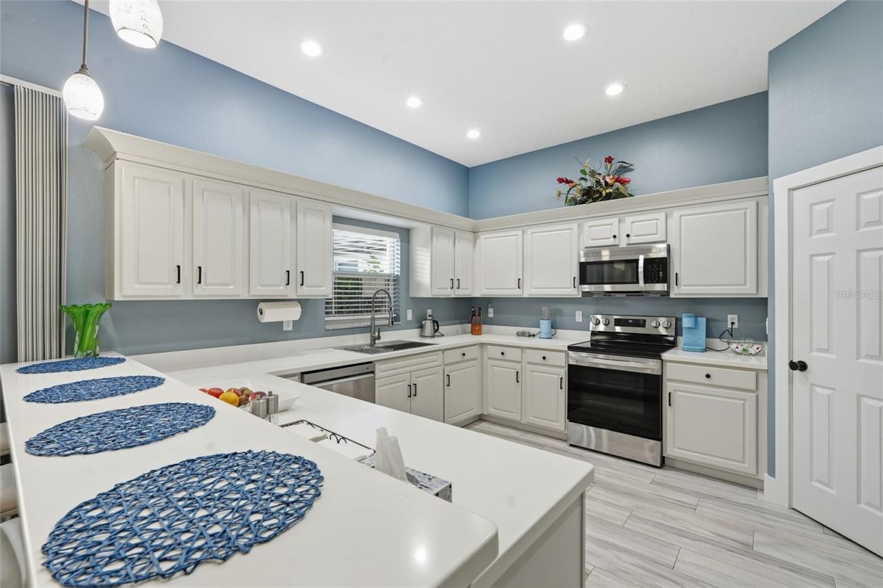 7212 Spur Court, Sarasota, FL 34243 Photo