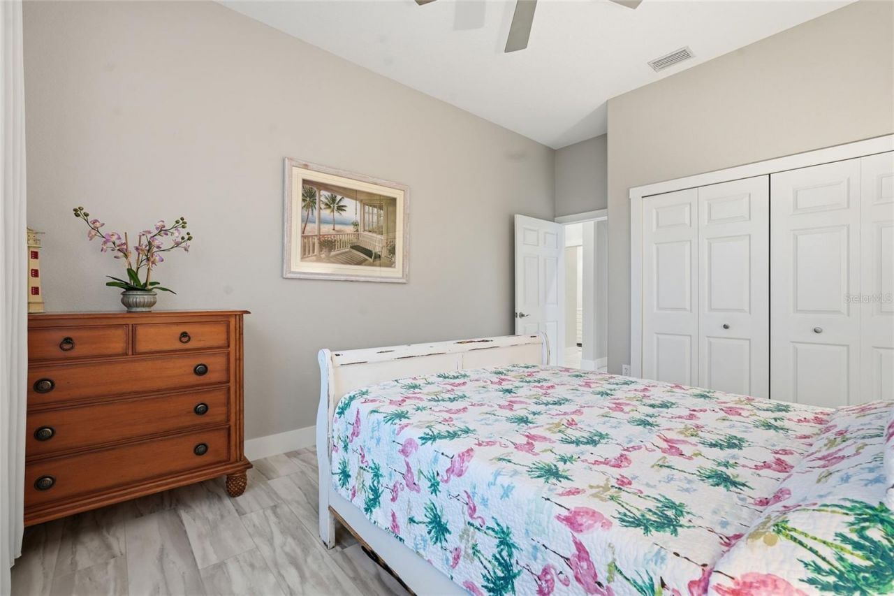 7212 Spur Court, Sarasota, FL 34243 Photo