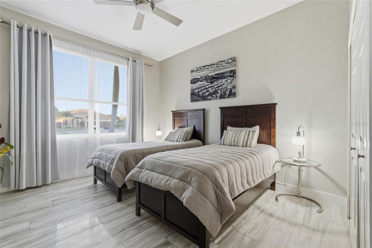 7212 Spur Court, Sarasota, FL 34243 Photo