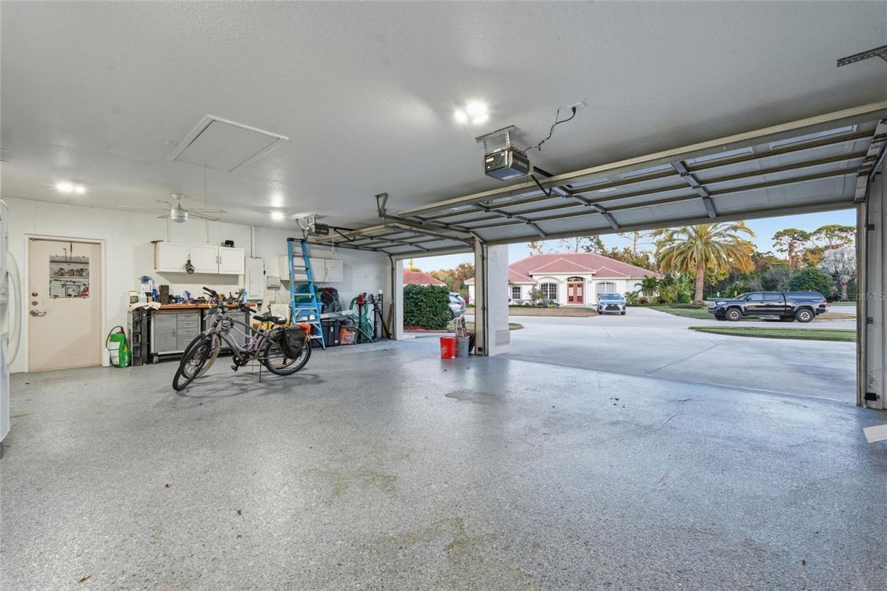 7212 Spur Court, Sarasota, FL 34243 Photo