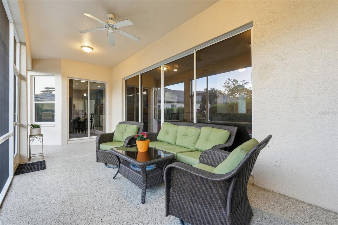 7212 Spur Court, Sarasota, FL 34243 Photo