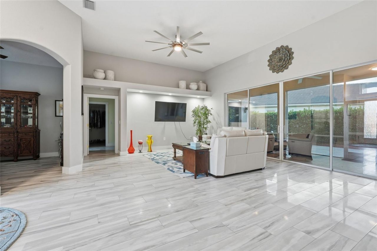 7212 Spur Court, Sarasota, FL 34243 Photo