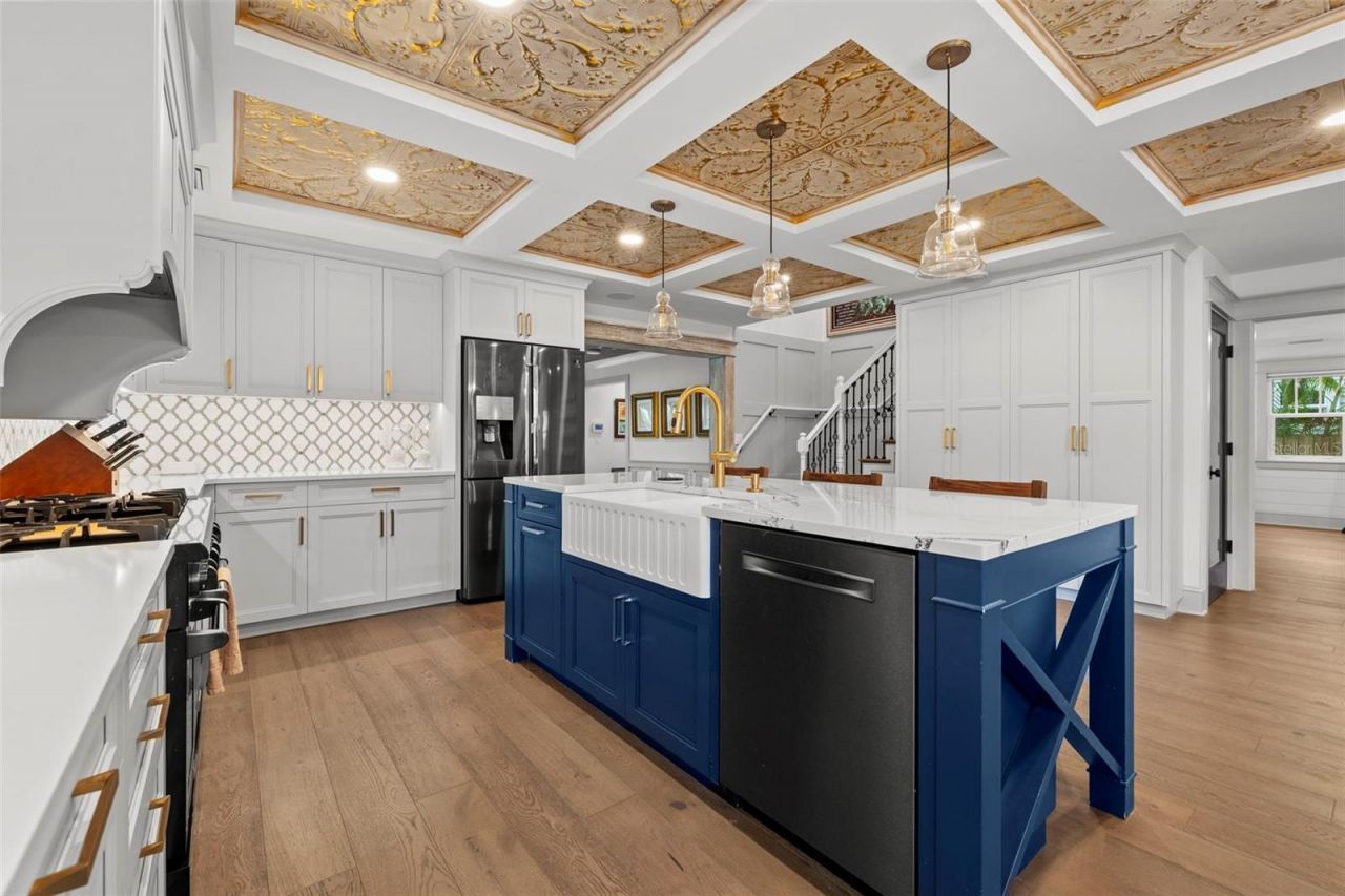 2420 14th Street N, Saint Petersburg, FL 33704 Photo