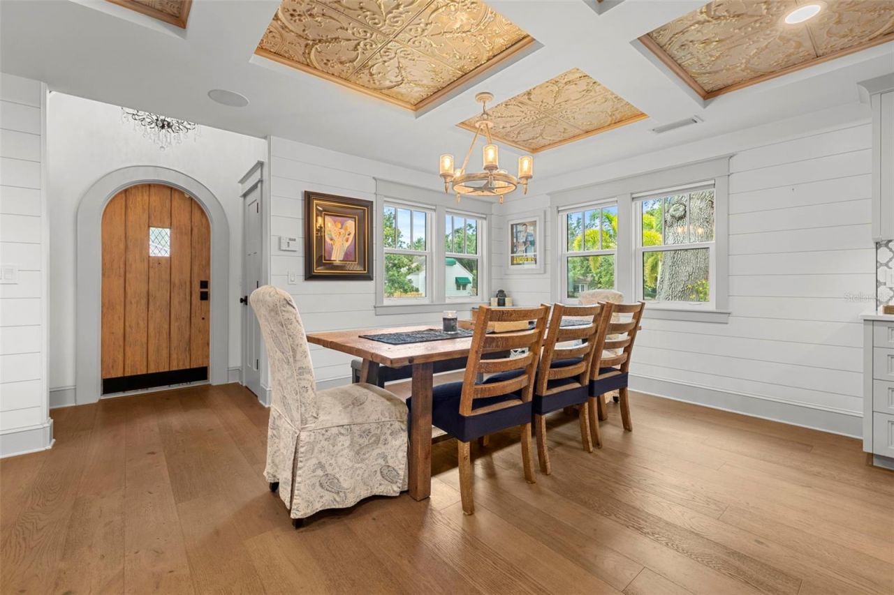 2420 14th Street N, Saint Petersburg, FL 33704 Photo