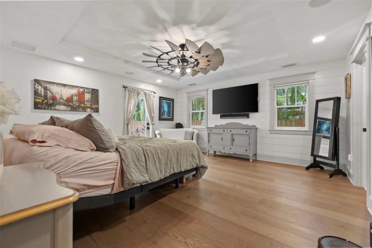 2420 14th Street N, Saint Petersburg, FL 33704 Photo