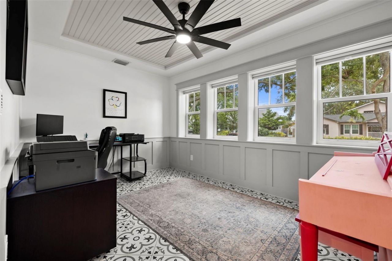 2420 14th Street N, Saint Petersburg, FL 33704 Photo