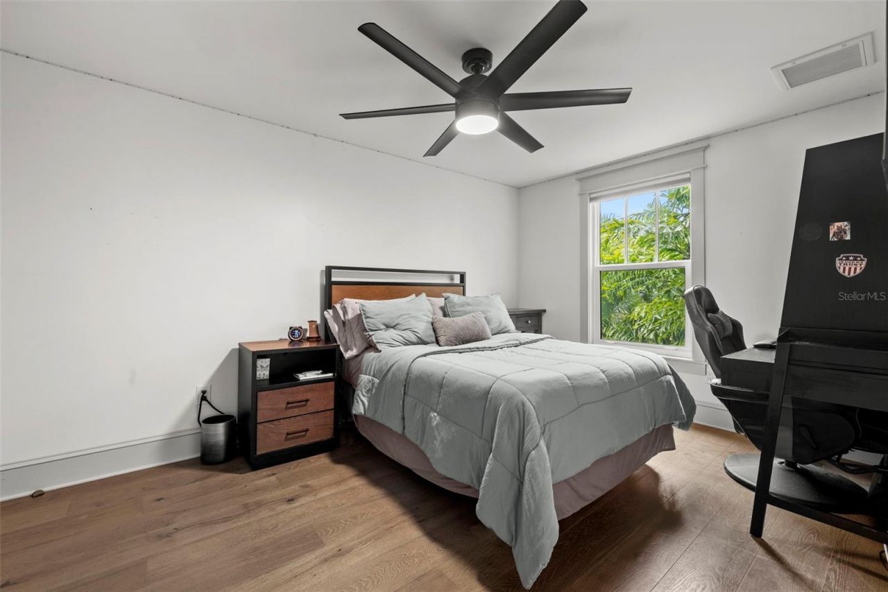 2420 14th Street N, Saint Petersburg, FL 33704 Photo