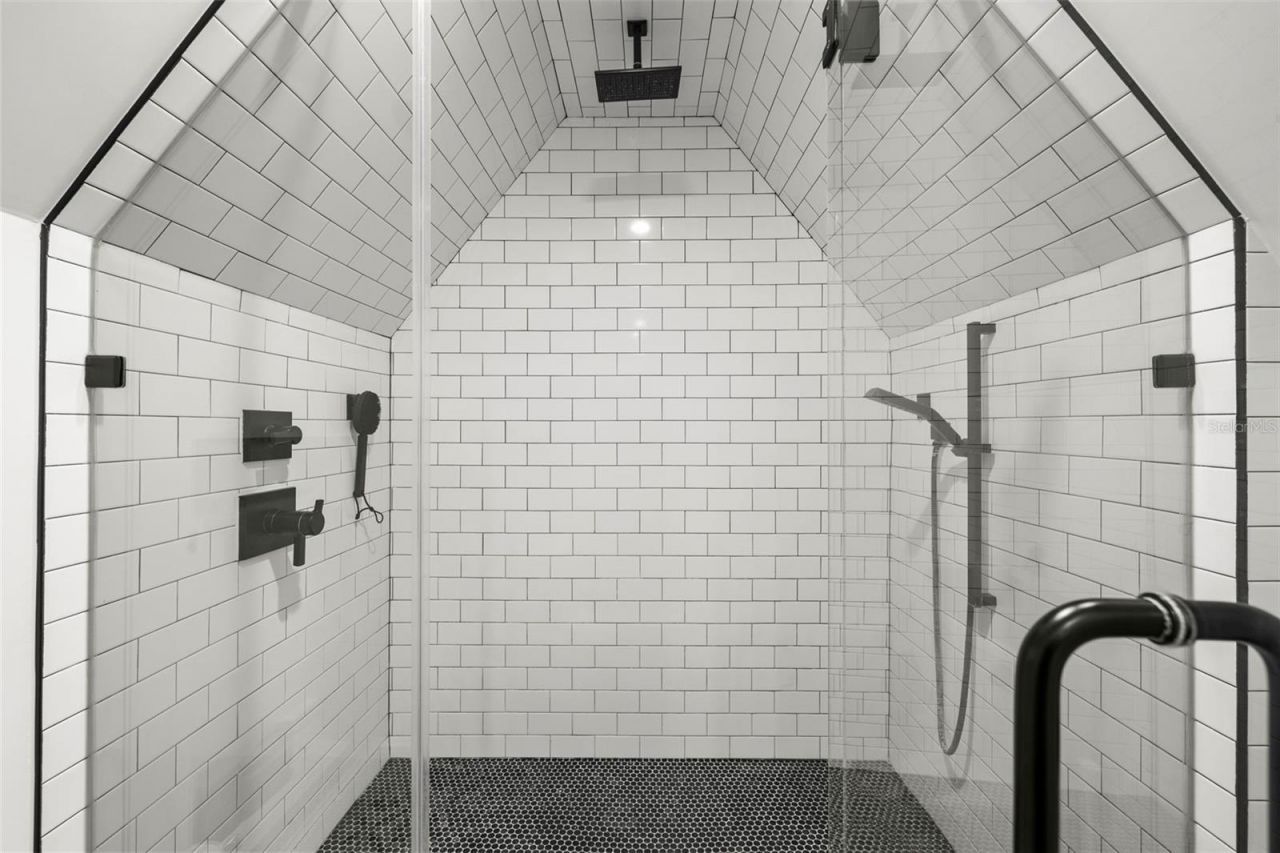 2420 14th Street N, Saint Petersburg, FL 33704 Photo