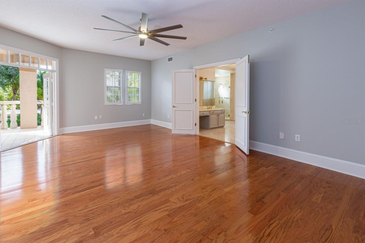 147 S Interlachen Avenue, Unit 202, Winter Park, FL 32789 Photo