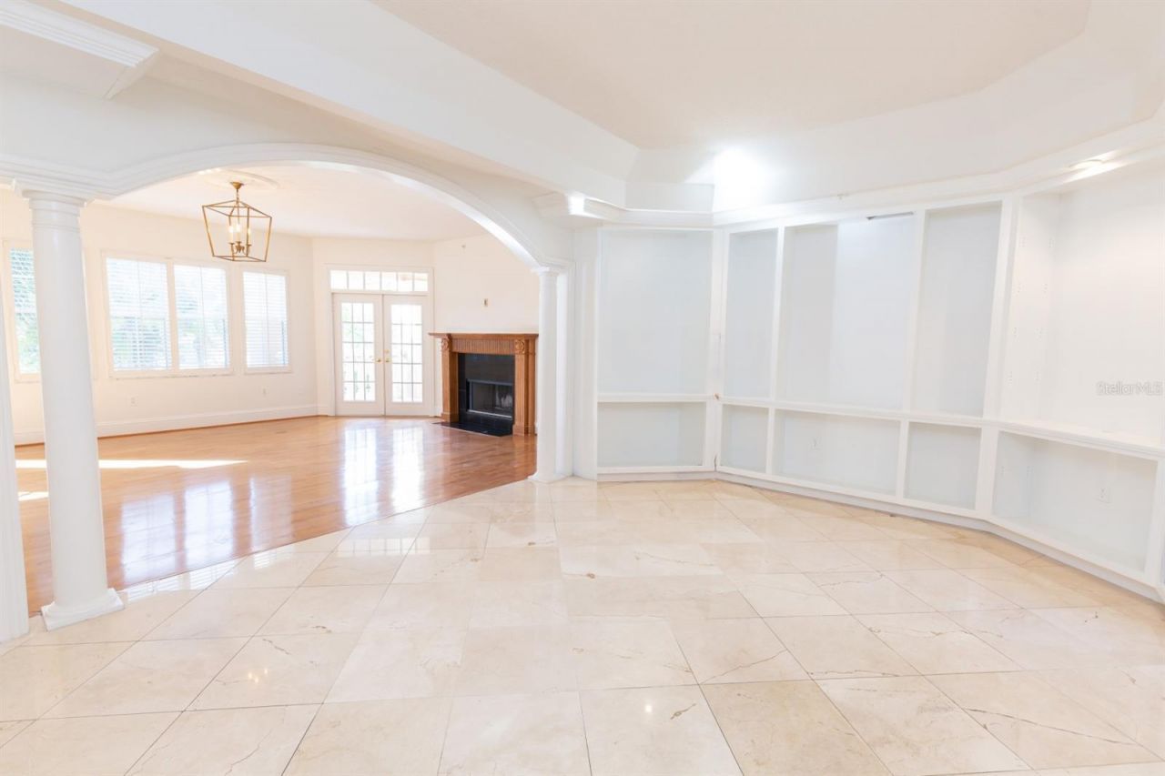 147 S Interlachen Avenue, Unit 202, Winter Park, FL 32789 Photo