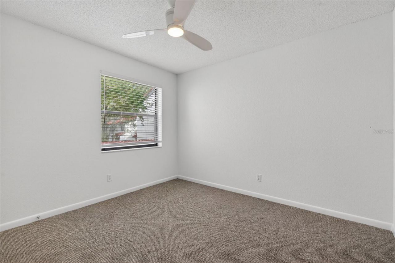 484 Santa Cruz Place Ne, Unit G, Saint Petersburg, FL 33703 Photo