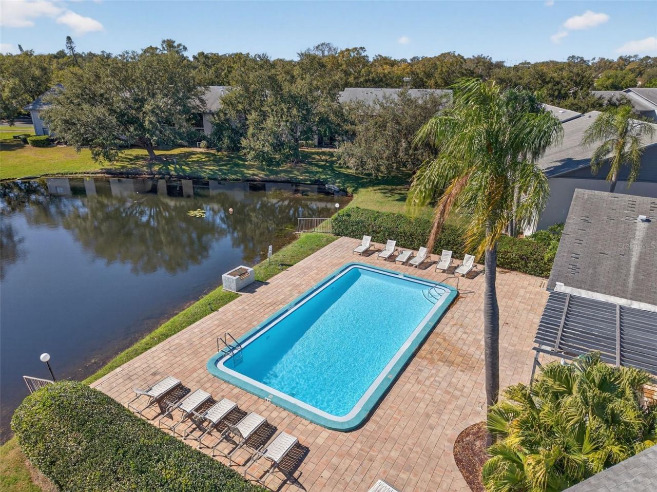 484 Santa Cruz Place Ne, Unit G, Saint Petersburg, FL 33703 Photo