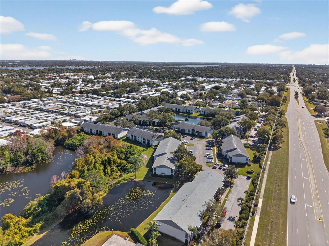 484 Santa Cruz Place Ne, Unit G, Saint Petersburg, FL 33703 Photo