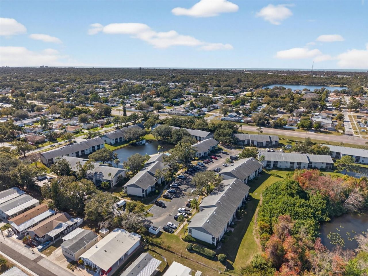 484 Santa Cruz Place Ne, Unit G, Saint Petersburg, FL 33703 Photo