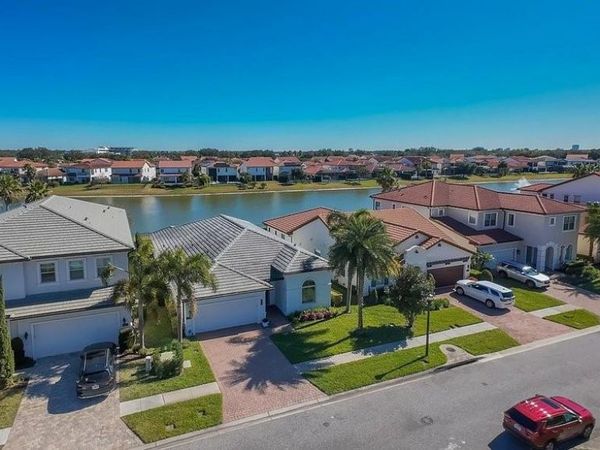 10481 ROYAL CYPRESS WAY, ORLANDO, FL 32836