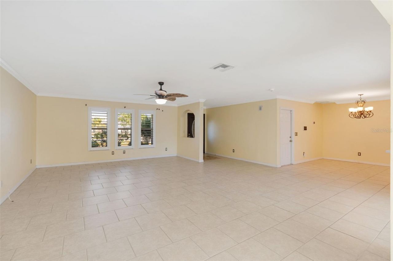 322 NE 29th Terrace, Cape Coral, FL 33909 Photo