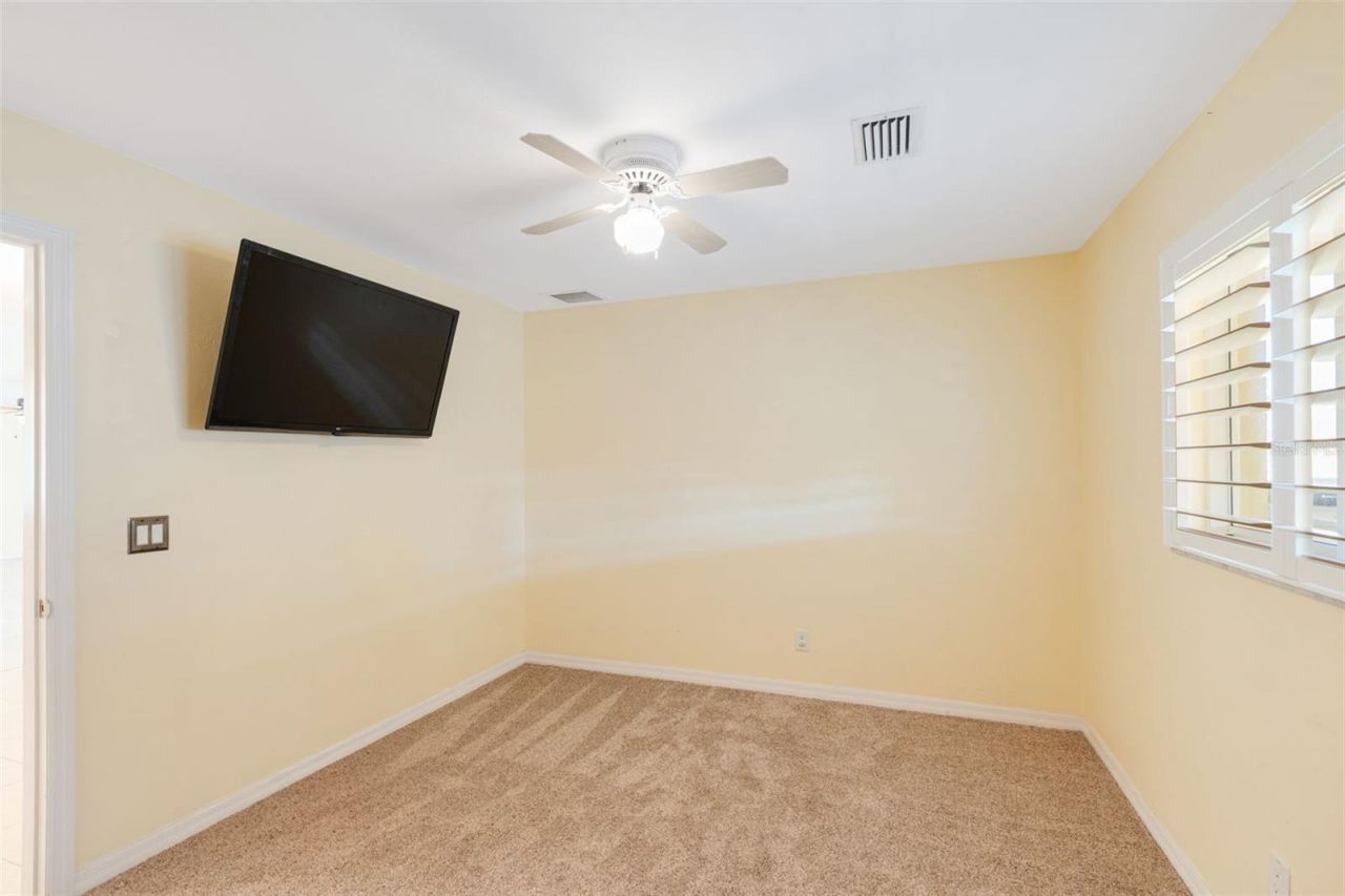 322 NE 29th Terrace, Cape Coral, FL 33909 Photo