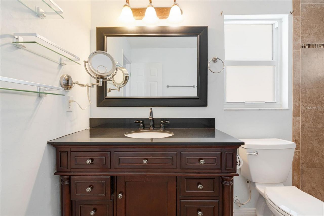 322 NE 29th Terrace, Cape Coral, FL 33909 Photo