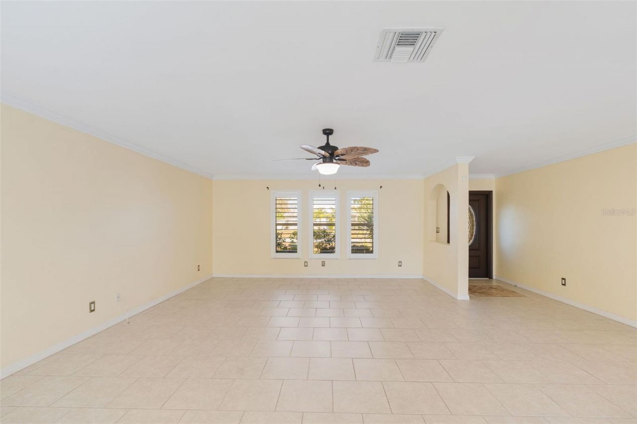 322 NE 29th Terrace, Cape Coral, FL 33909 Photo