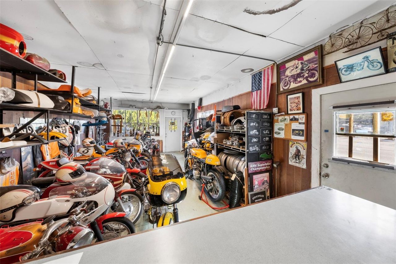 6600 Haines Road N, Saint Petersburg, FL 33702 Photo