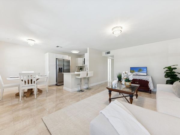 71 Northampton D, West Palm Beach, FL 33417