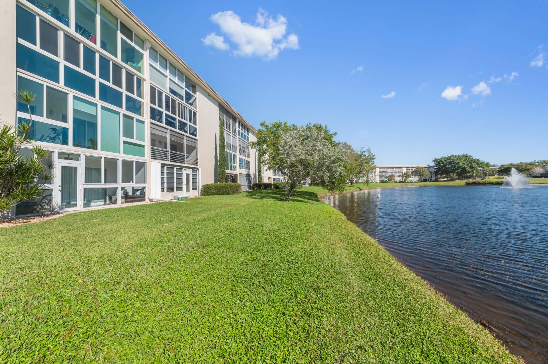3204 Portofino Point, Unit H2, Coconut Creek, FL 33066 Photo