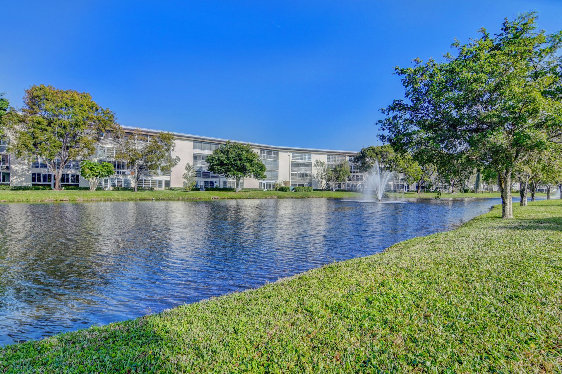 3204 Portofino Point, Unit H2, Coconut Creek, FL 33066 Photo