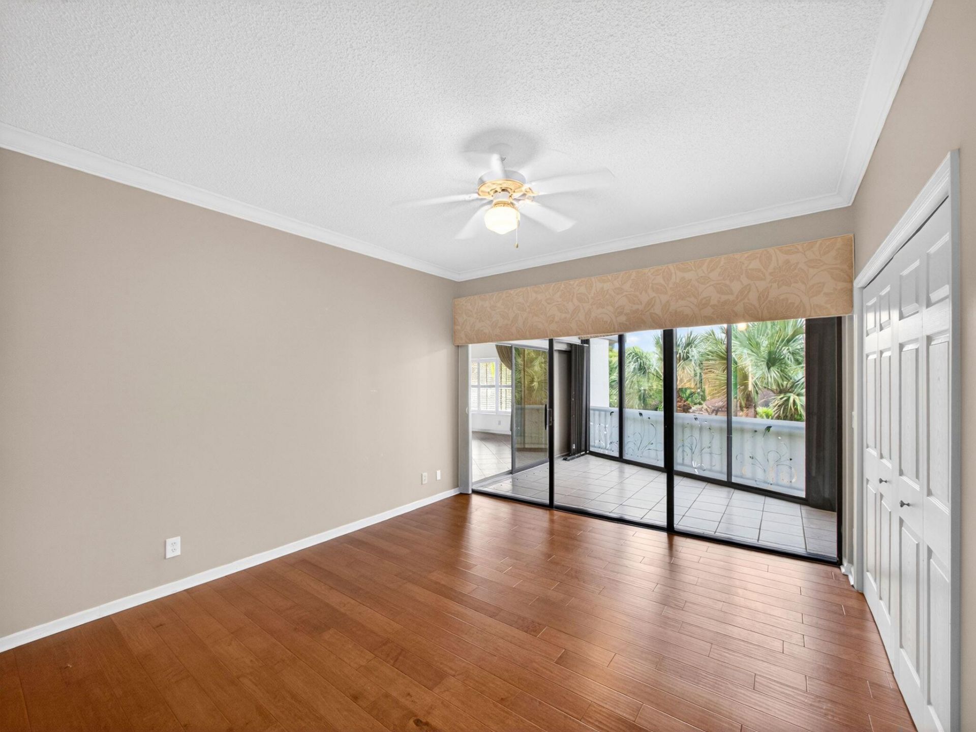 1660 Twelve Oaks Way, Unit 303, North Palm Beach, FL 33408 Photo