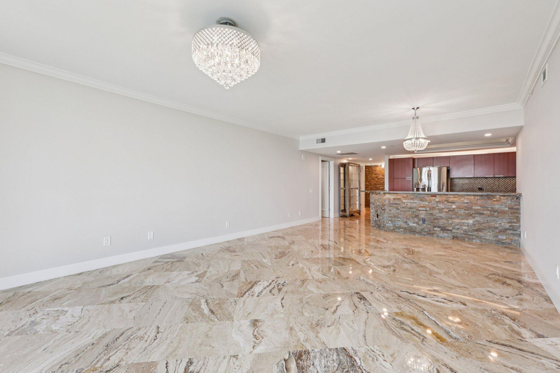 2640 Lake Shore Drive, Unit 1510, Riviera Beach, FL 33404 Photo