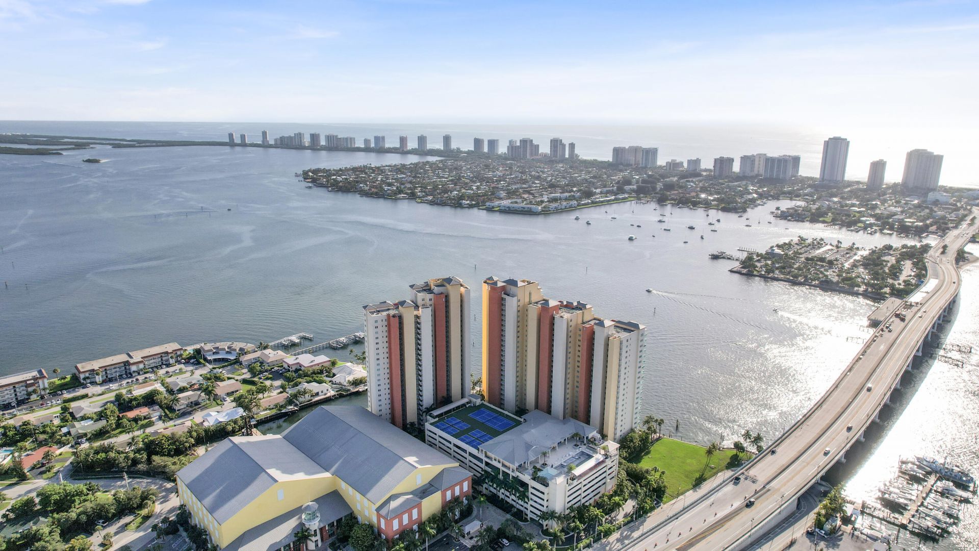 2640 Lake Shore Drive, Unit 1510, Riviera Beach, FL 33404 Photo