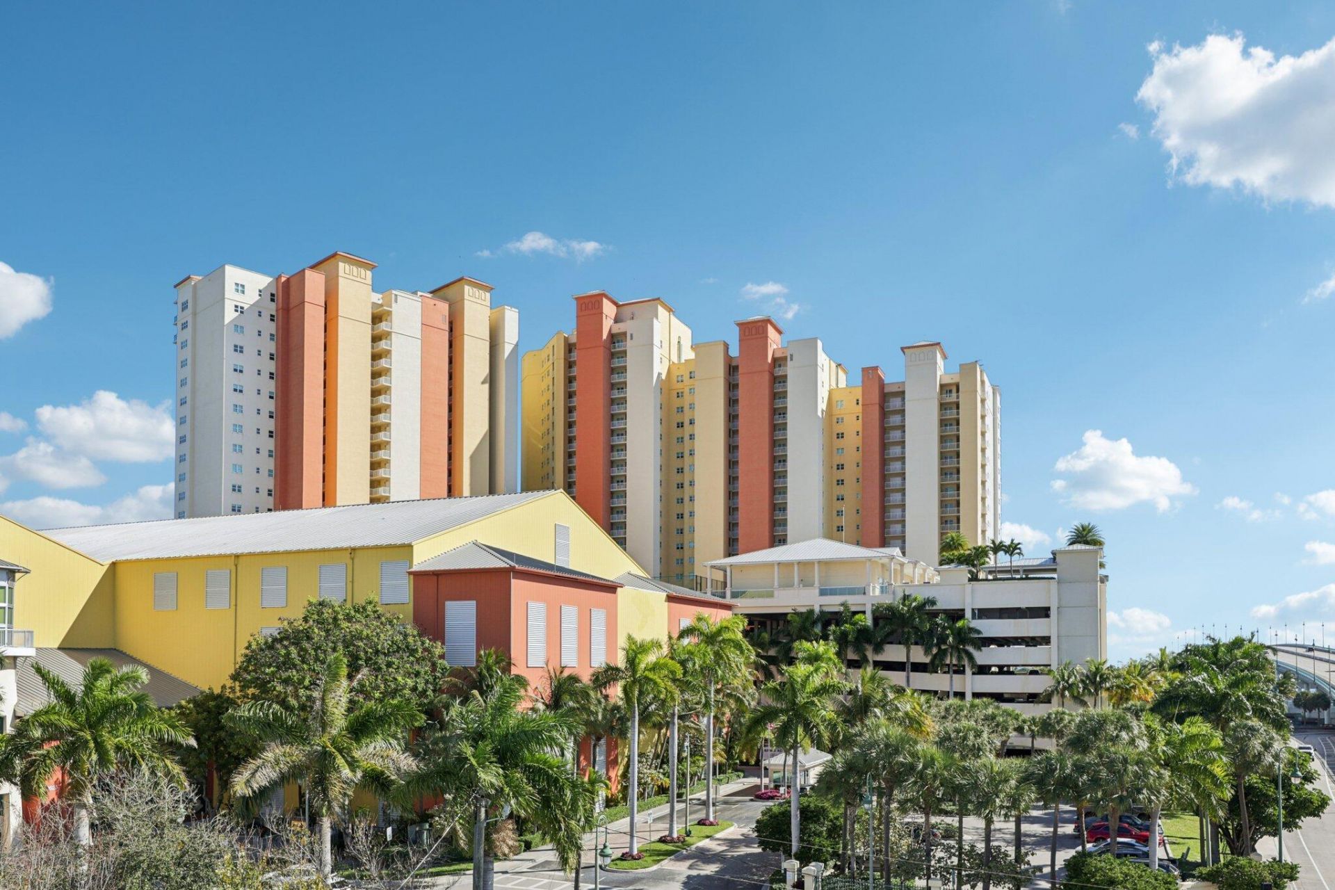 2640 Lake Shore Drive, Unit 1510, Riviera Beach, FL 33404 Photo