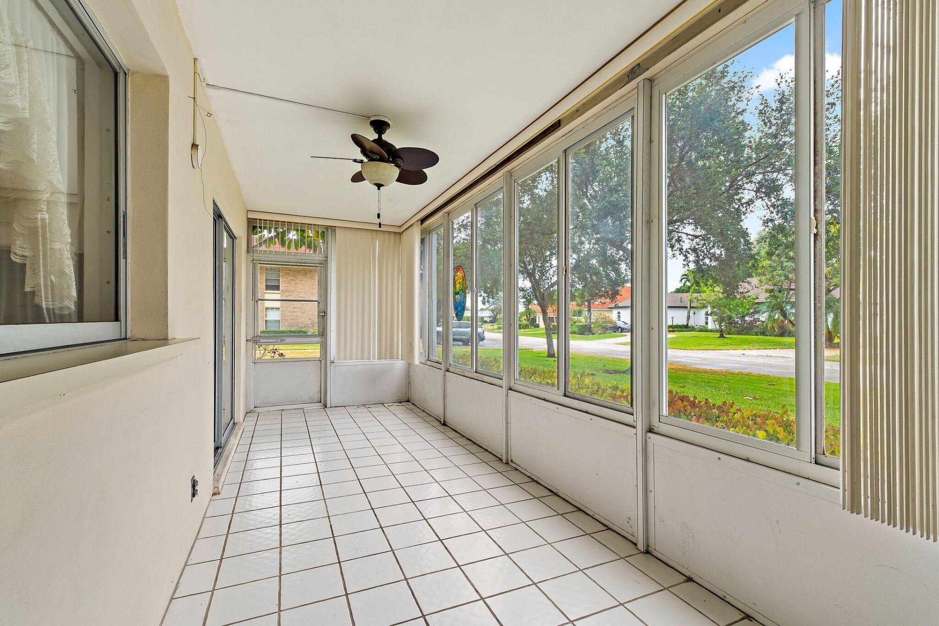 5570 Tamberlane Circle, Unit 131, Palm Beach Gardens, FL 33418 Photo