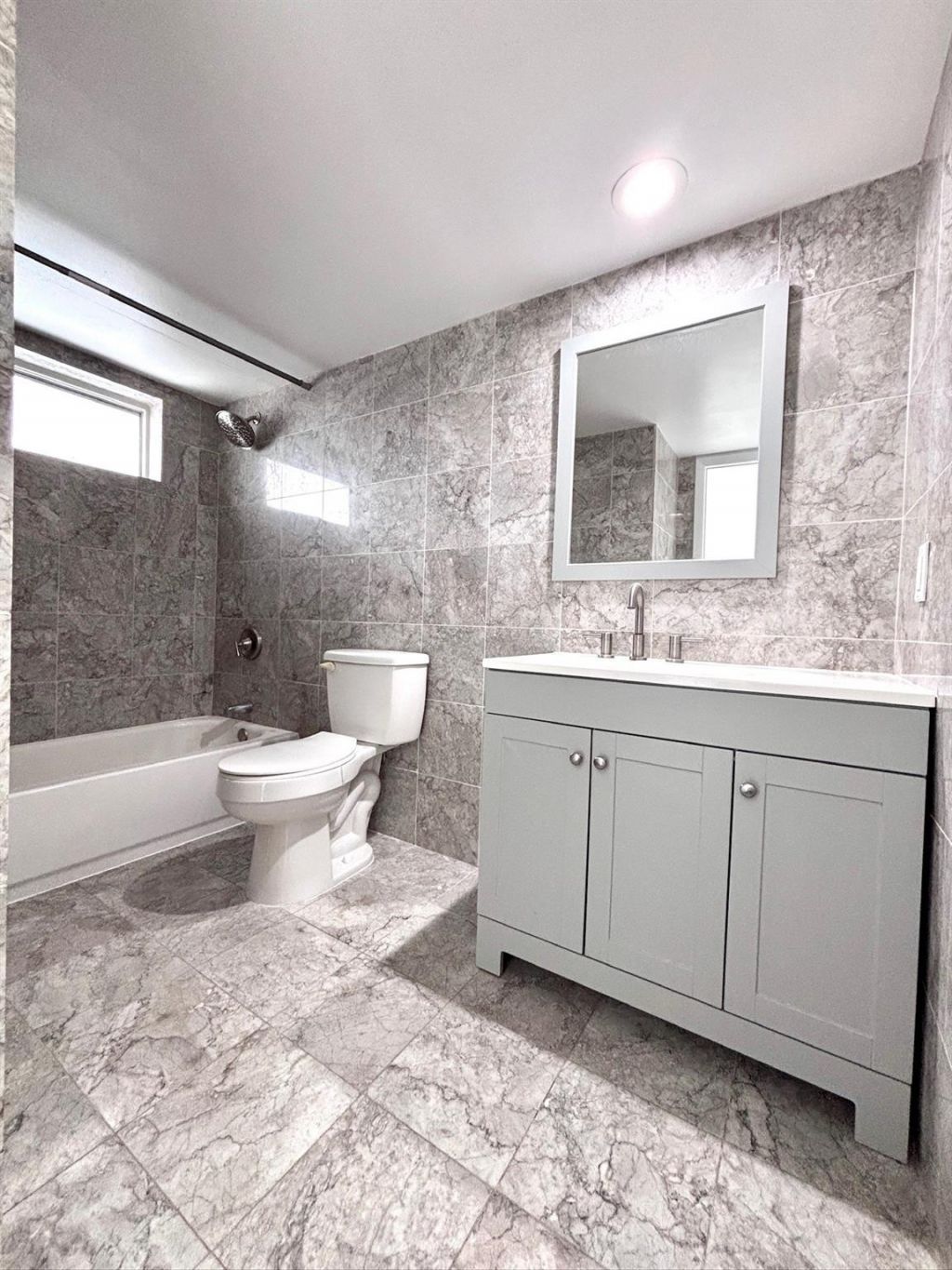 1407 NE 56th Street, Unit 315, Fort Lauderdale, FL 33334 Photo