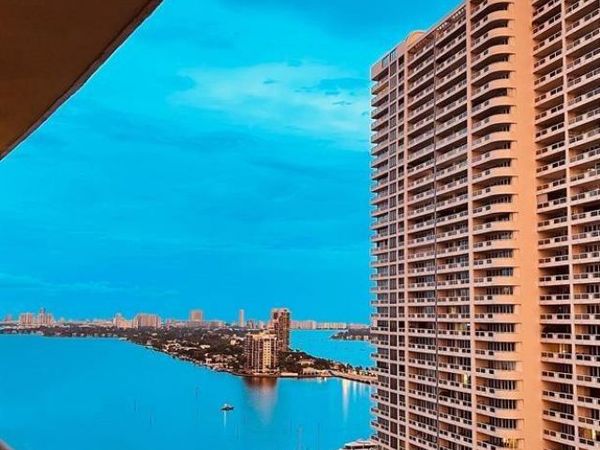 1750 N Bayshore Drive, Unit 2106, Miami, FL 33132