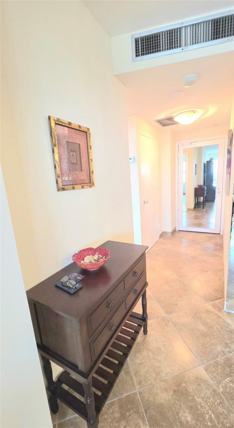 3333 NE 34th Street, Unit 1503, Fort Lauderdale, FL 33308 Photo