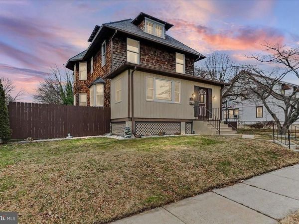 140 ISABEL AVENUE, GLENOLDEN, PA 19036