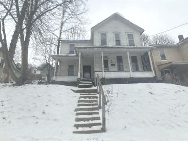 609 E 4th St, Oil City, PA 16301