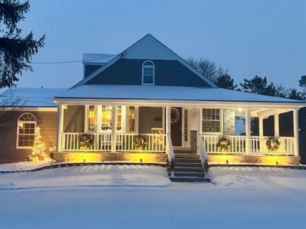 421 E Sub Station Road, Temperance, MI 48182