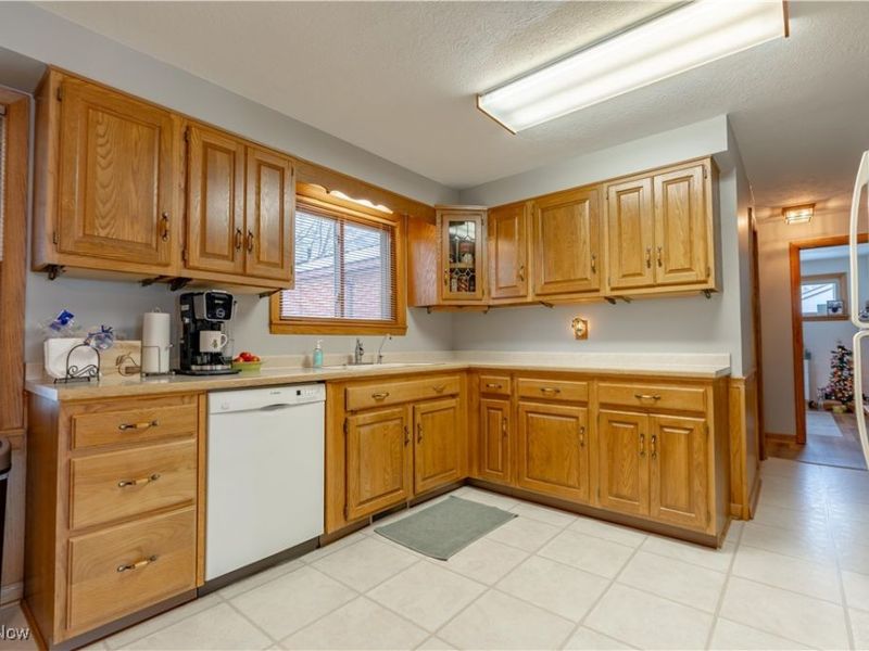 3027 22nd Street NW, Canton, OH 44708 Photo 7