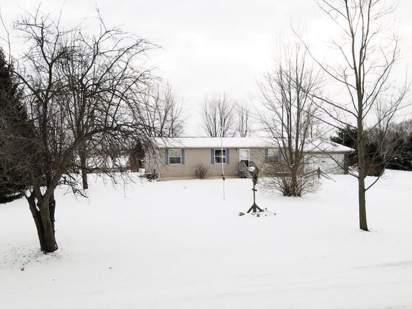 2598 Wildcat Road, St. Johns, MI 48879