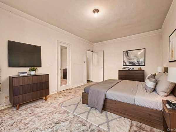 77-14 113th Street , Unit 3O, Forest Hills, NY 11375