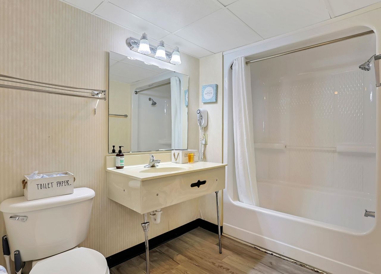 205 74th Ave. N Photo 18