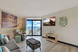 205 74th Ave. N photo 4