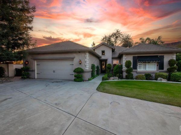 3223 Peace Rose Street, Bakersfield, CA 93311