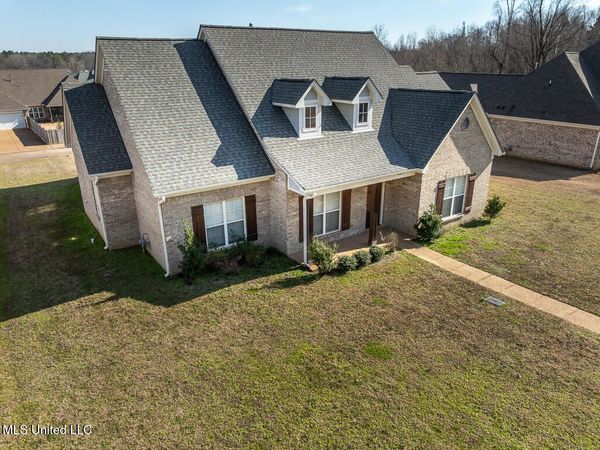 2024 Laughter Road, Nesbit, MS 38651