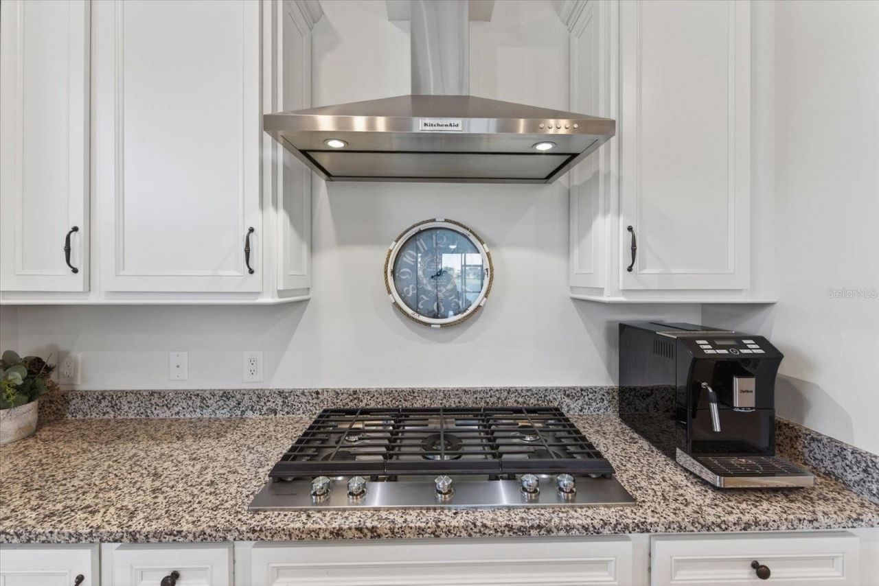 17725 Northwood Pl., Bradenton, FL 34202 Photo