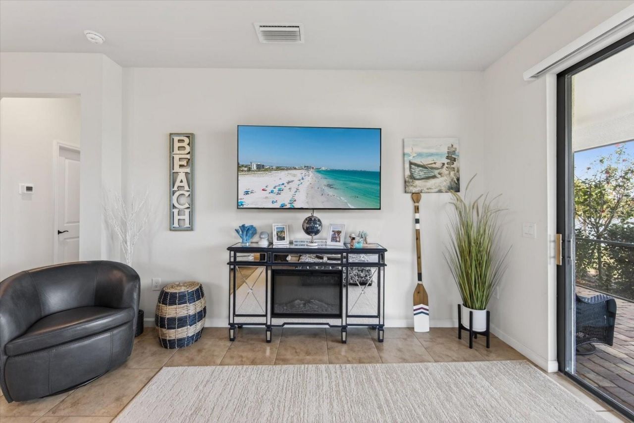 17725 Northwood Pl., Bradenton, FL 34202 Photo