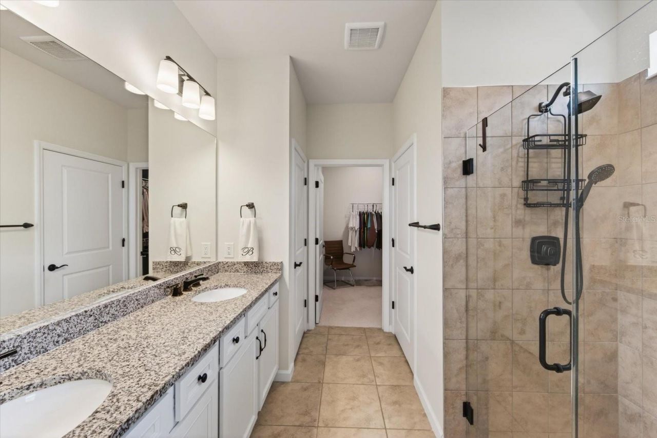 17725 Northwood Pl., Bradenton, FL 34202 Photo