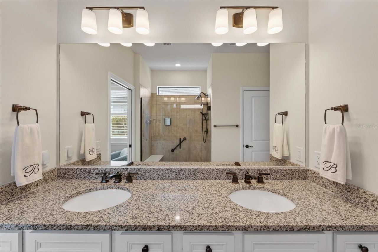 17725 Northwood Pl., Bradenton, FL 34202 Photo